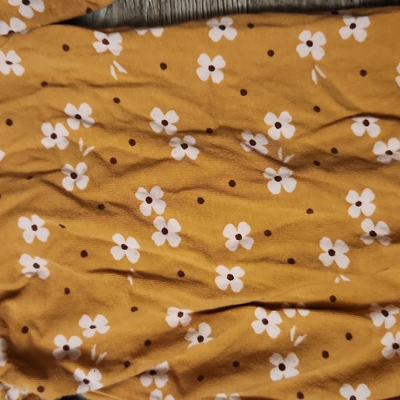 SOLD 18M Yellow/Brown/Pink Floral Jumper With Snaps - Picture 5 of 5